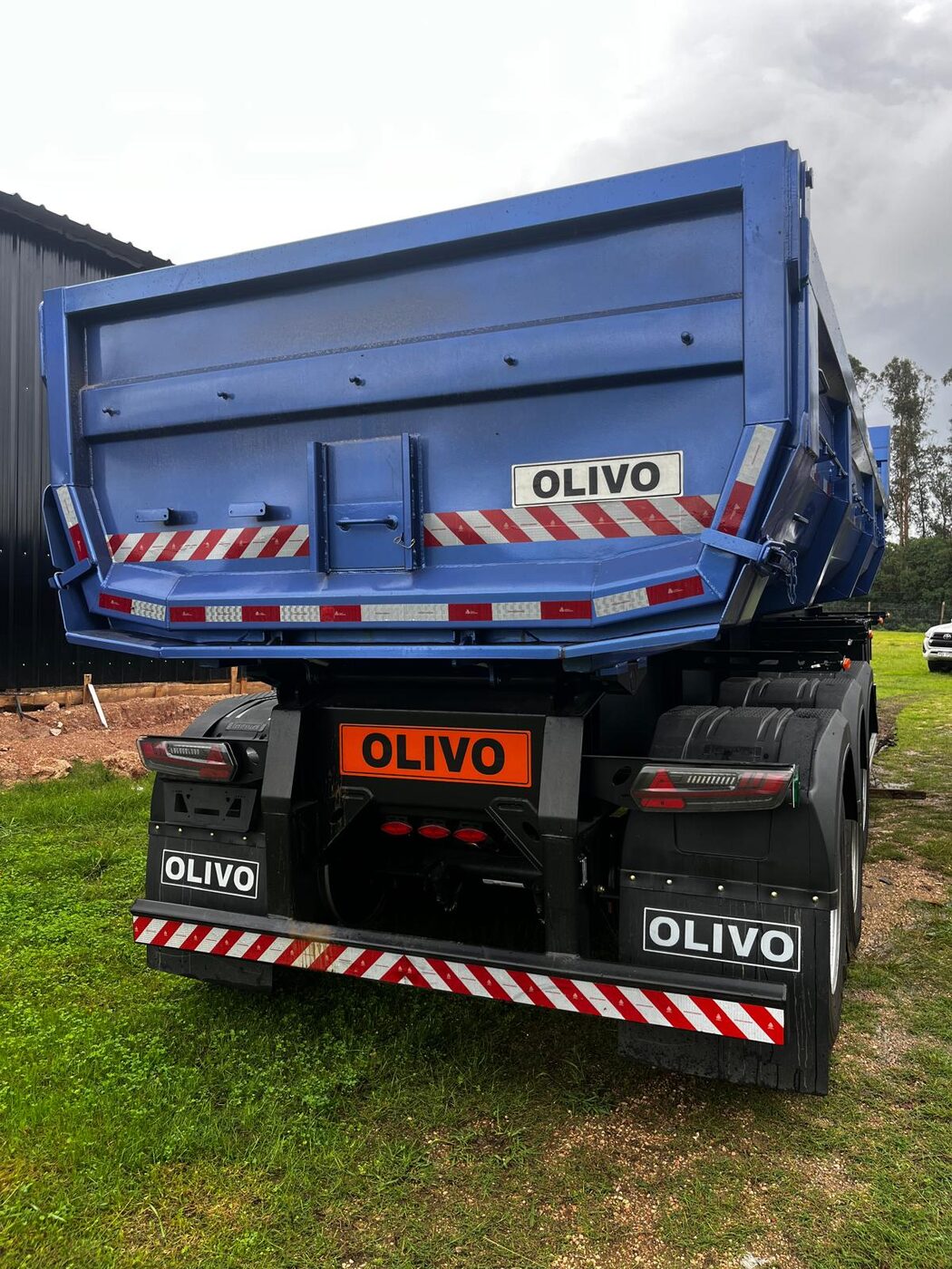Semirremolque Olivo - Vial Uy